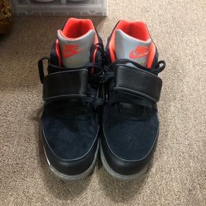 Air Trainer Cruz 'Memory of Mike'